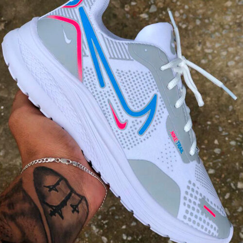 Nike Trail Feminino Branco com Detalhes Rosa e Azul