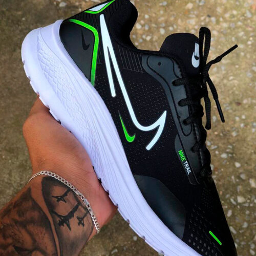 Nike Trail Masculino Preto com Detalhes Verde